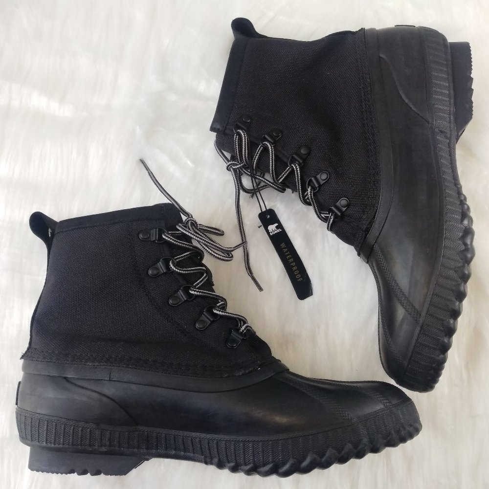 Sorel Men’s Cheyanne II Short Nylon Boot